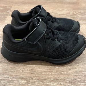 Nike toddler shoes size 11C